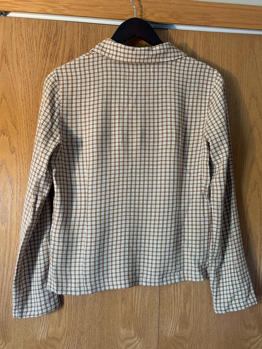 Madewell Tan and Cream Plaid Gingham Button-Up Shirt - Picture 5 of 6